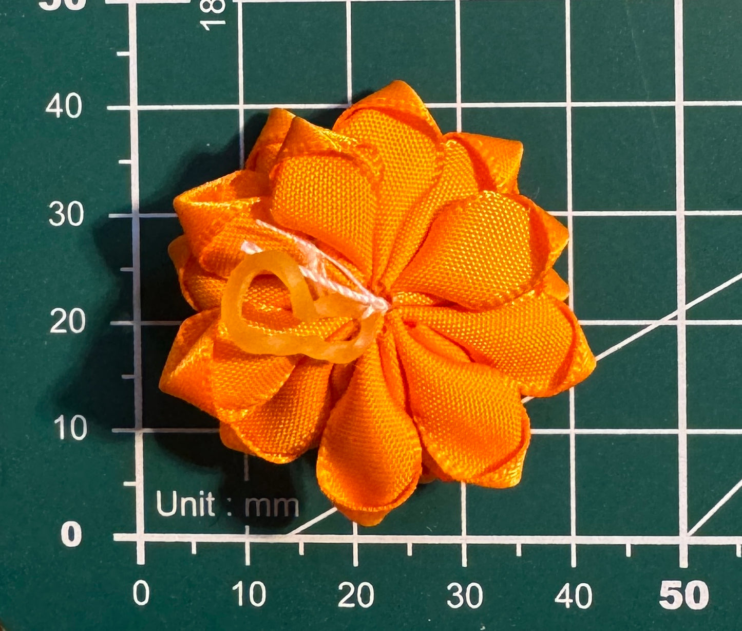 20 x Topknot Flower Bows