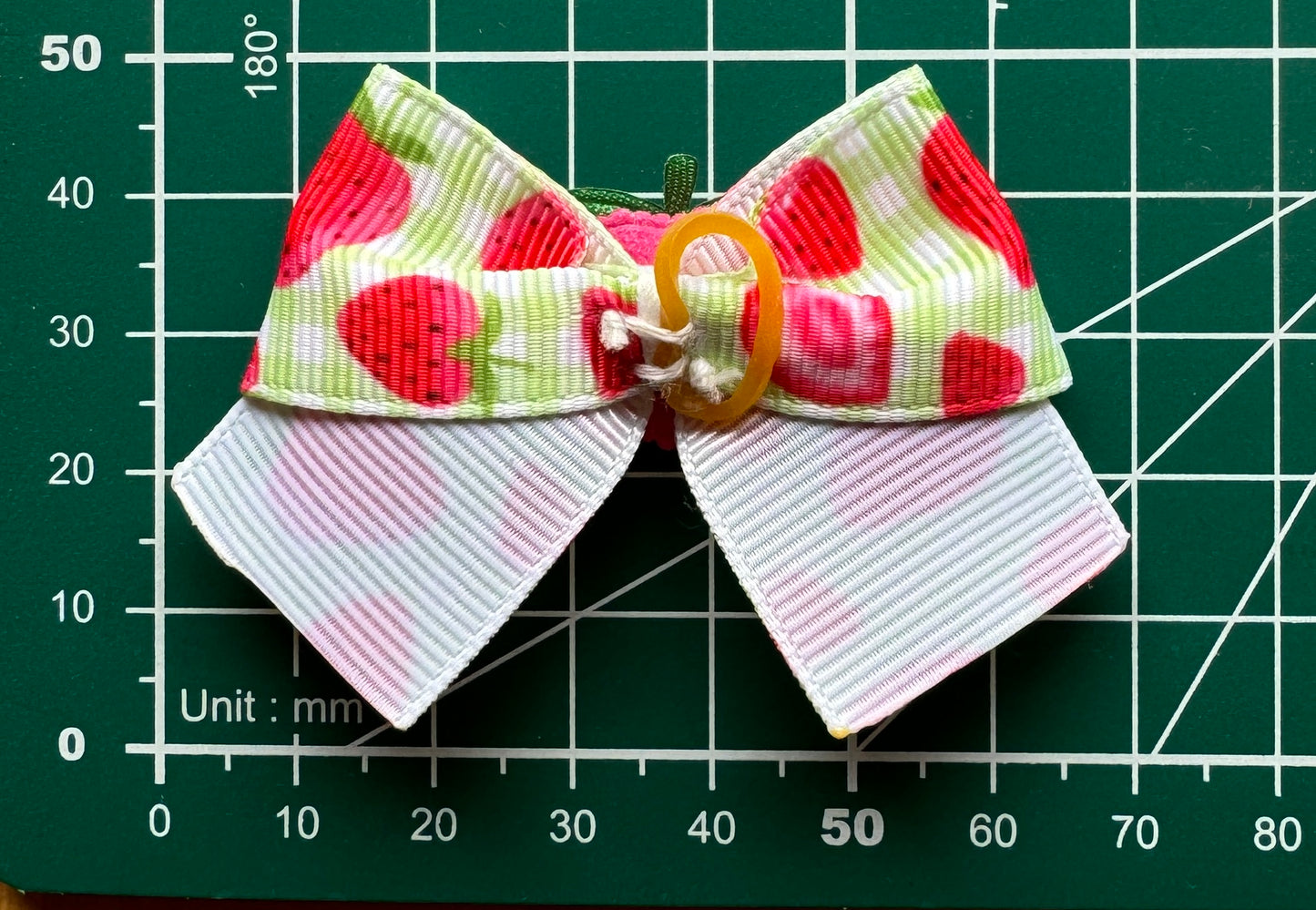 20 x Strawberry Topknot Bows